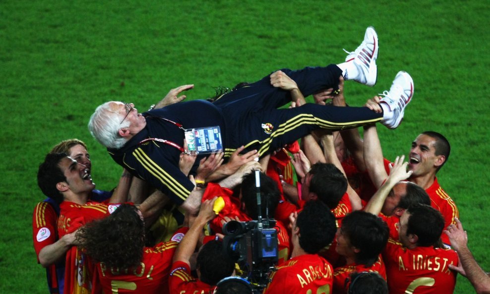 Luis Aragones