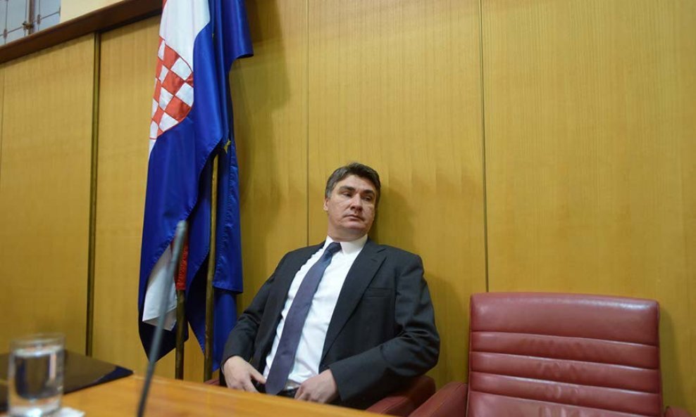 Zoran Milanović u Saboru (6)