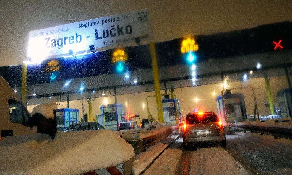 Snijeg autocesta (2)