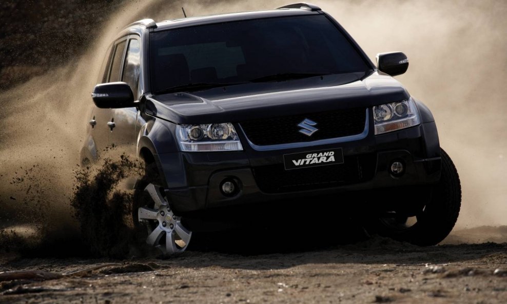 2009-suzuki-grand-vitara-tmr-8