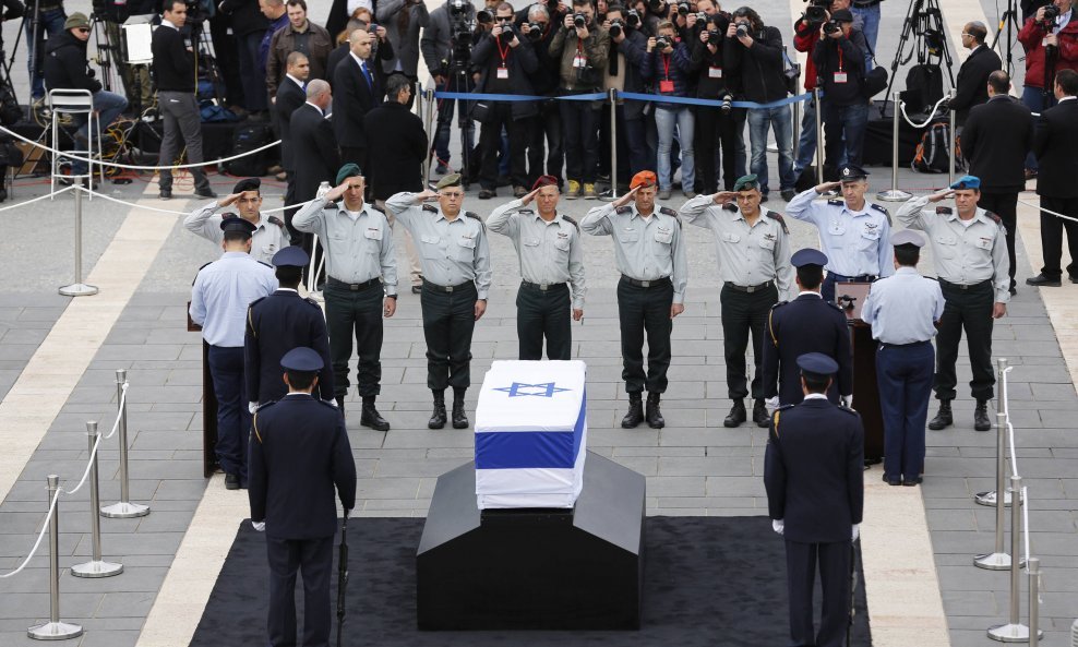 Ariel Sharon pokop