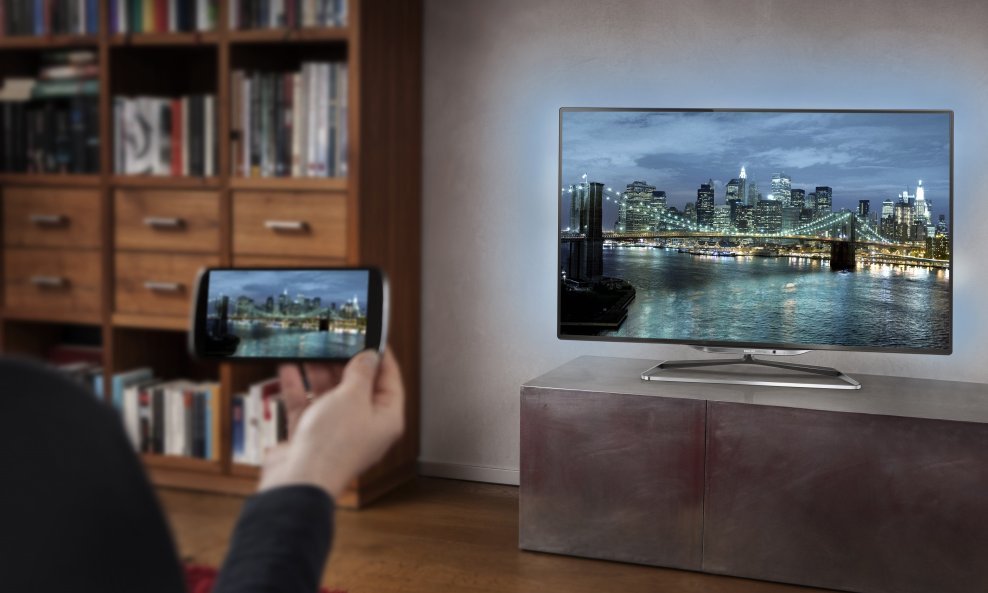 Philips TV Android pametni telefon smartphone