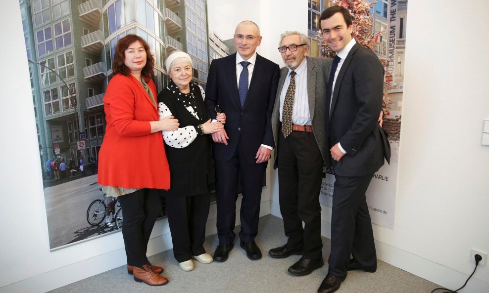 Mihail Hodorkovski s roditeljima, sinom i bivšom suprugom