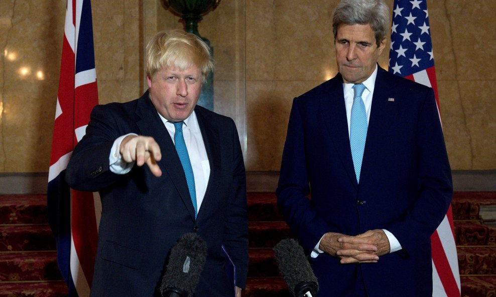 Boris Johnson i John Kerry
