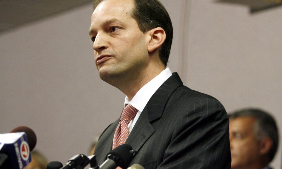 Alexander Acosta