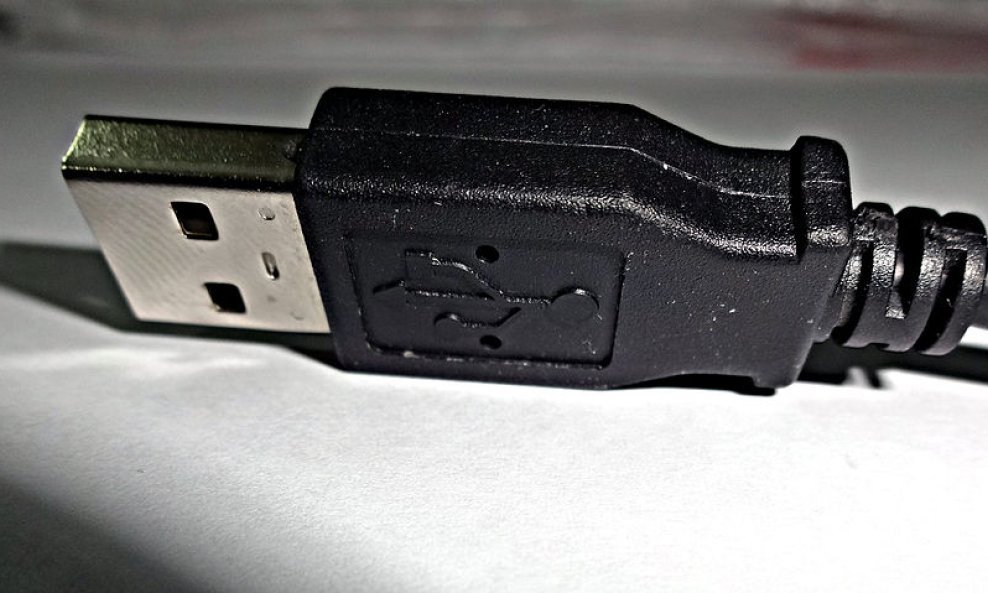 USB kabl