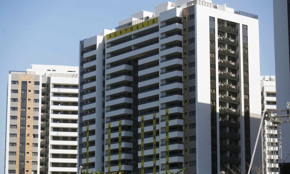 Pogled na zgradu s apartmanima u kojima bi trebali odsjesti australski sportaši