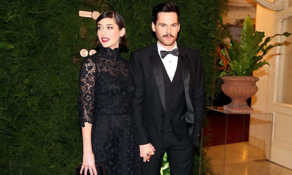 Lizzy Caplan Tom Riley