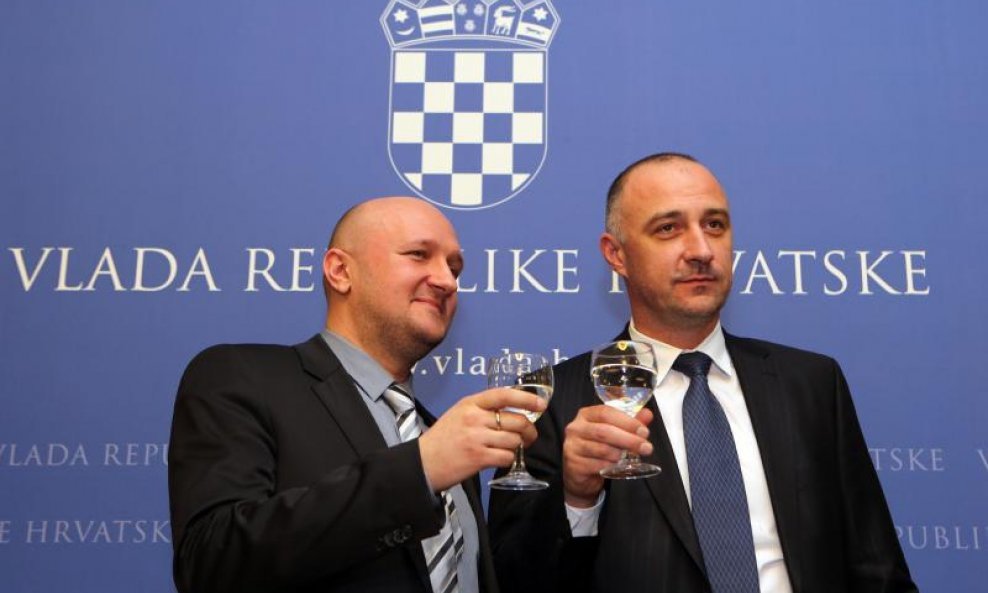 Debeljak i Vrdoljak nazdravljaju ugovoru o Brodosplitu