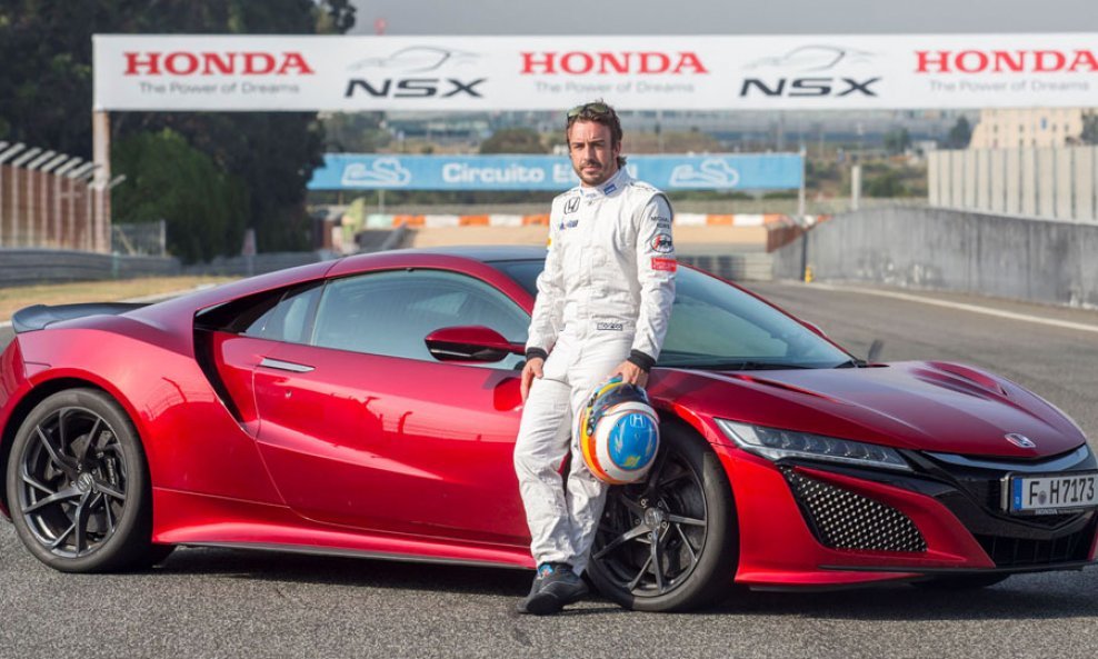 Fernando Alonso uz Hondu NSX