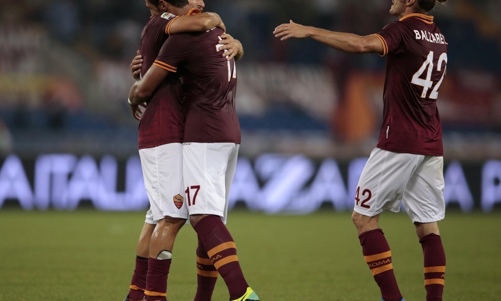 El Mouttaqui Benatia, Francesco Totti i Federico Balzaretti