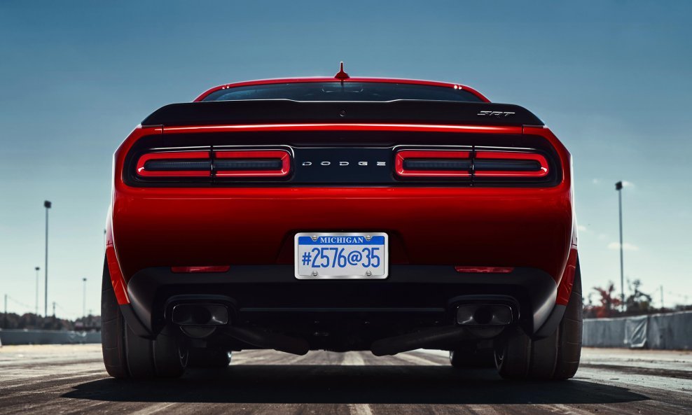 Dodge Challenger SRT Demon