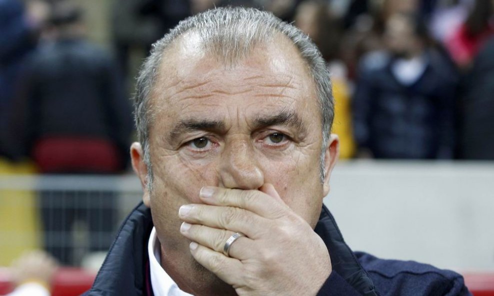 Galatasaray - Real Madrid (05)  Fatih Terim