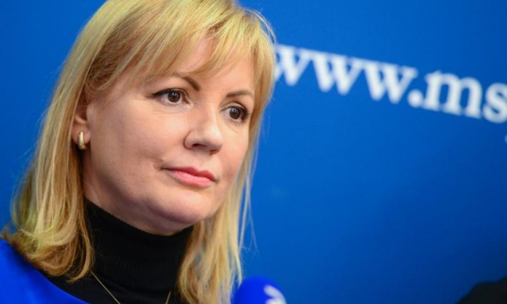 Ministrica socijalne politike Bernardica Juretić udala se u 53. godini 