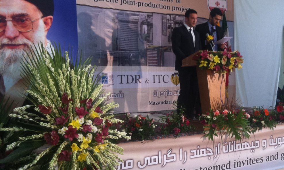 Mato Zadro, predsjednik Uprave TDRa, na otvorenju tvornice u Iranu