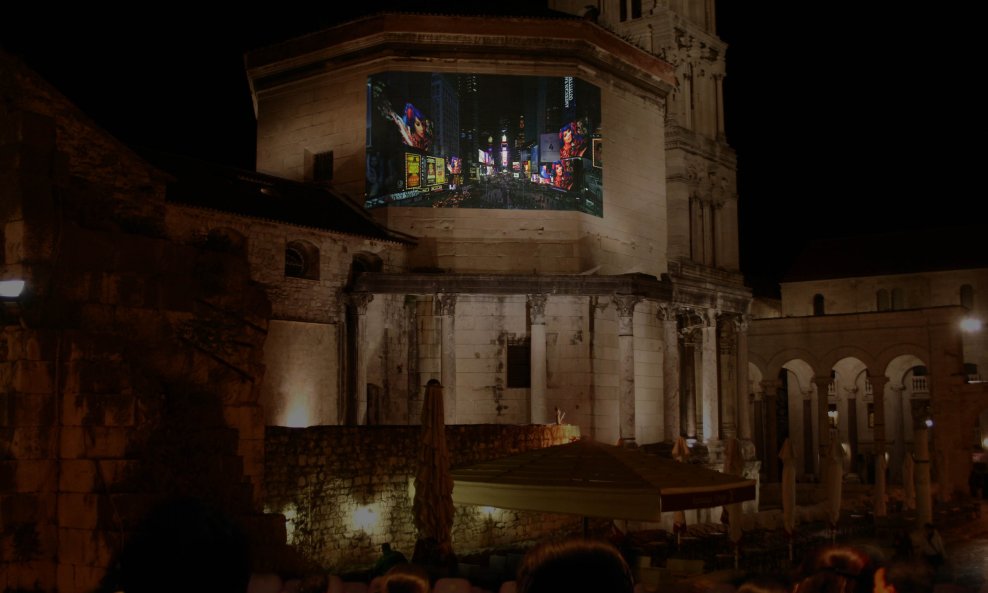 'Midnight Moment goes global'