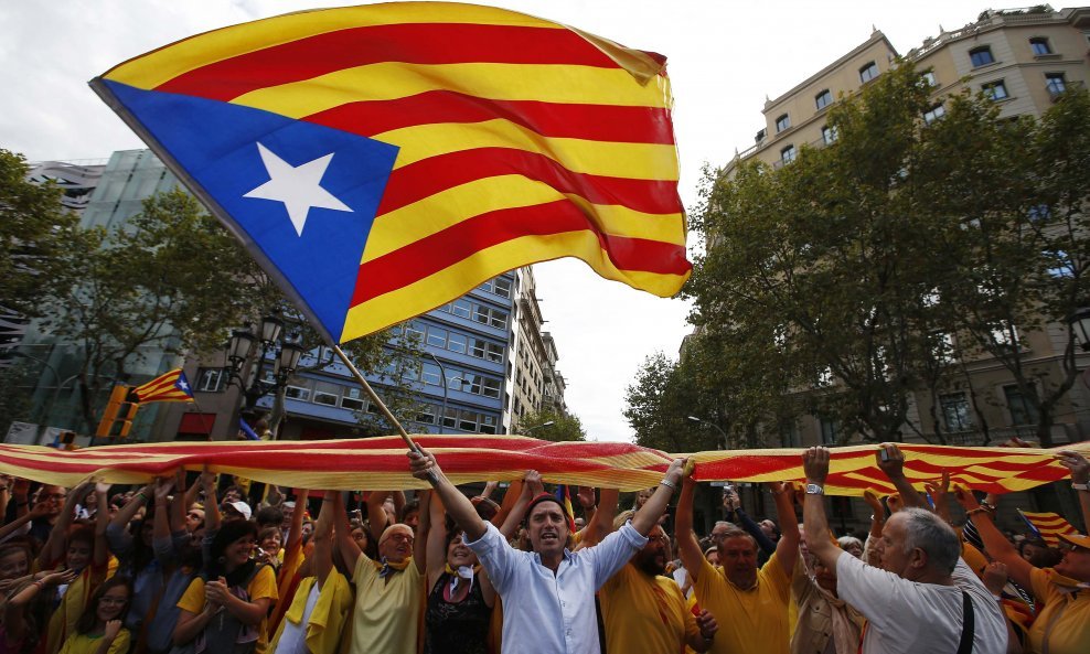 Katalonci traže referendum o neovisnosti
