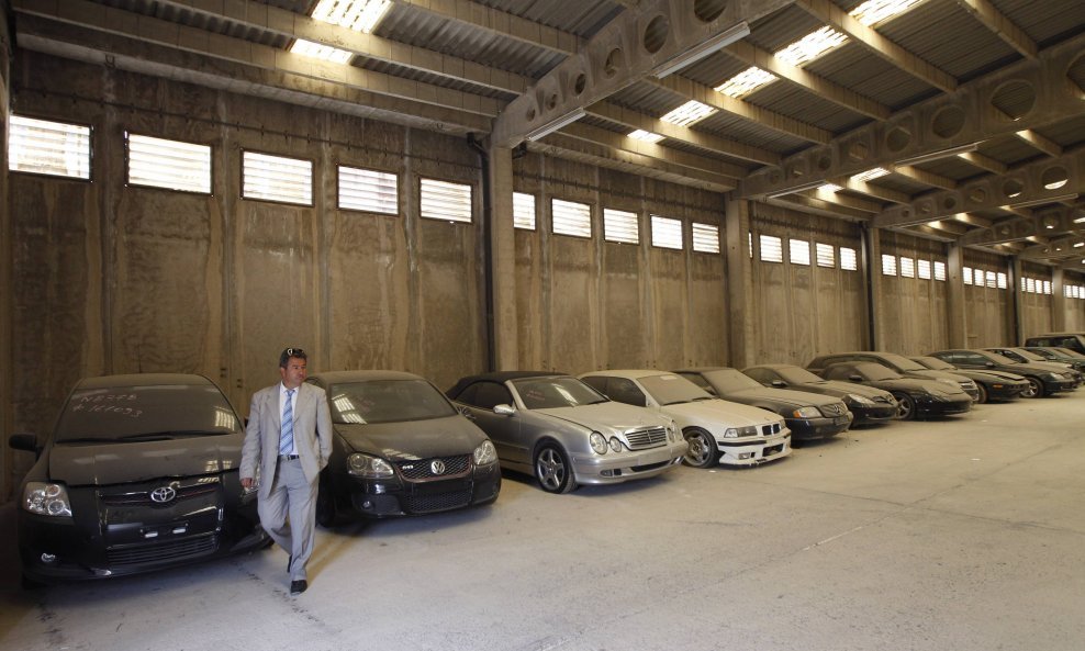 Konfiscirani luksuzni automobili u Grčkoj