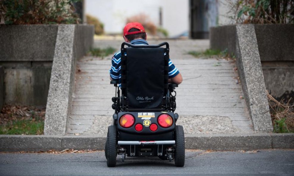 Invalidska kolica osoba s invaliditetom