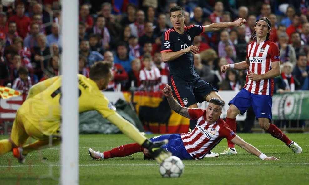 Jan Oblak Robert Lewandowski Atletico Madrid Bayern