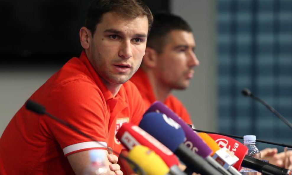 Aleksandar Kolarov i Branislav Ivanović