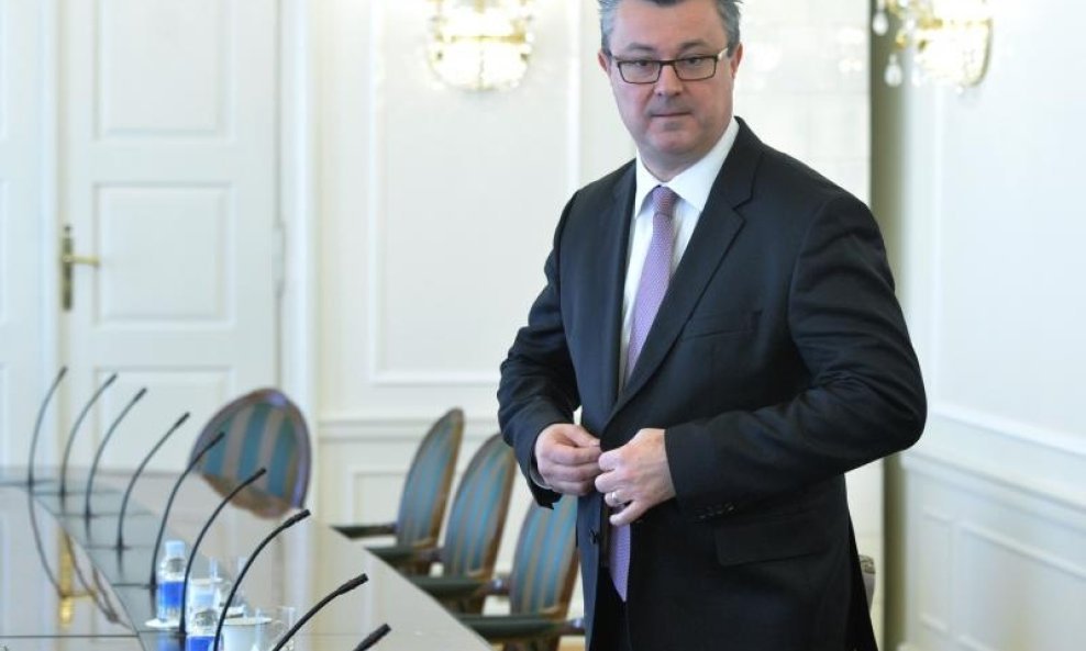 Premijer Tihomir Orešković primio je predsjednike sindikalnih središnjica (3)