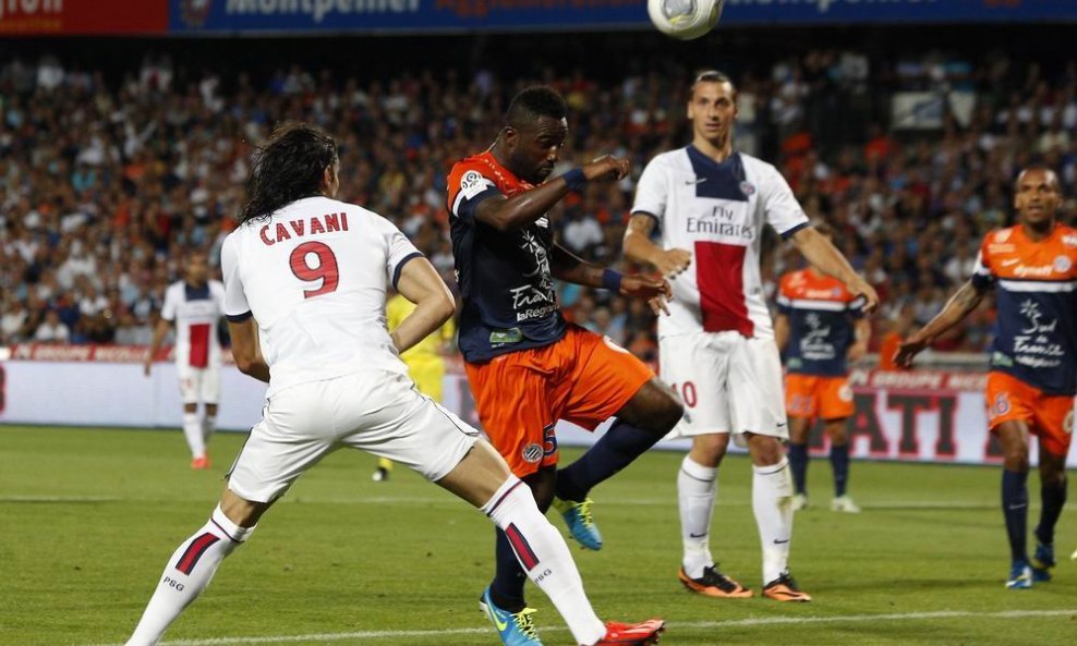 Edison Cavani (PSG) i  Siaka Tiene (Montpellier)