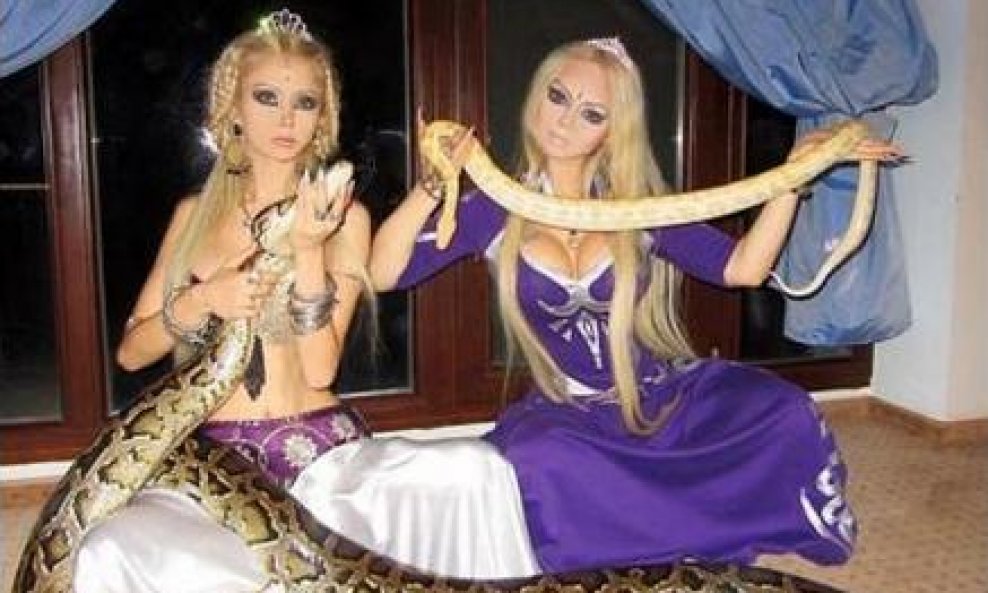 valeria lukyanova olga oleynik