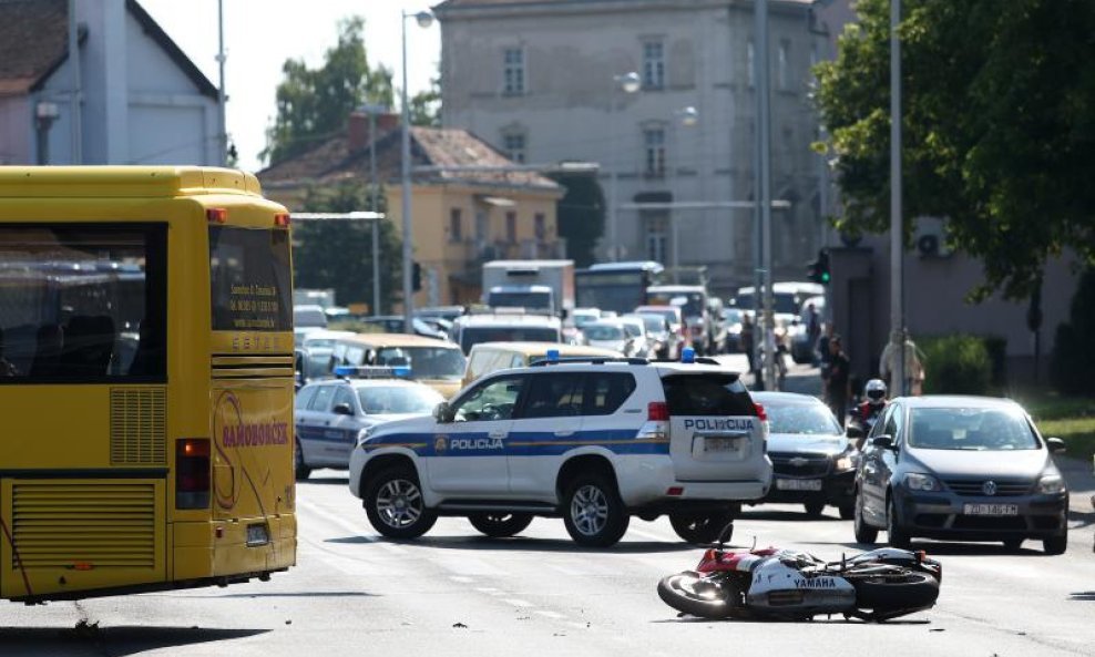 prometna nesreća črnomerec motociklist