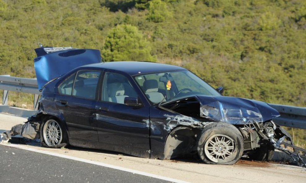 Prometna nesreća bmw