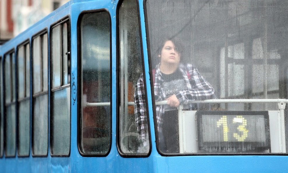 Tužna Hrvatska iseljavanje tramvaj