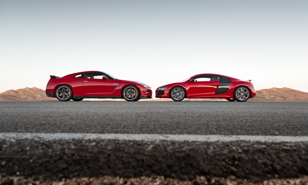 2014-audi-r8-v10-plus-nissan-gt-r-track-pack-head-to-head1