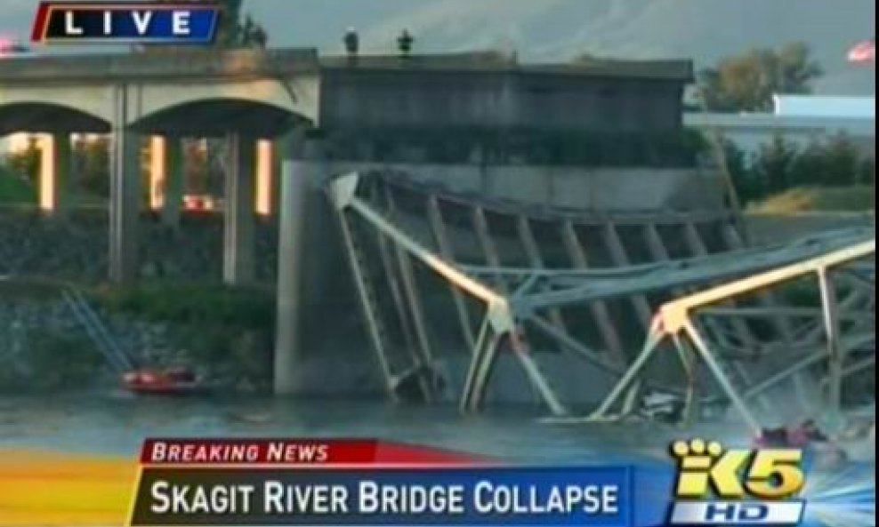 srušio se most