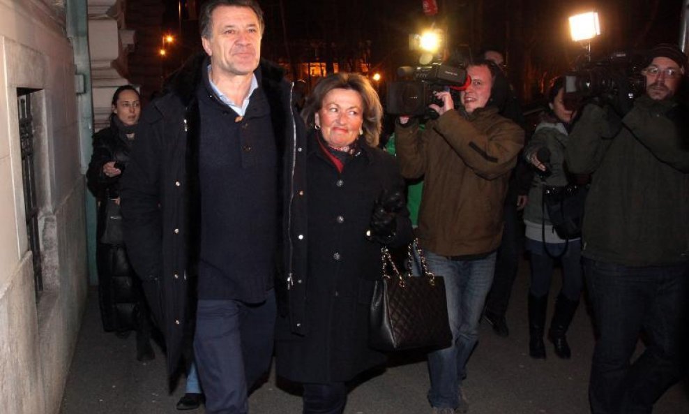 Zdravko Mamić s prijateljicom Izabelom Ninom Kraus nakon puštanja iz pritvora