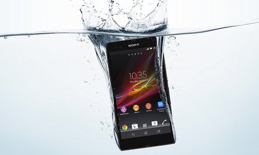 Sony Xperia Z pametni telefon