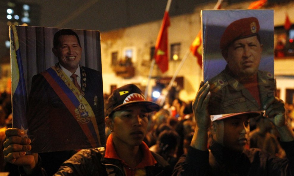Venezuela tuguje za Chavezom