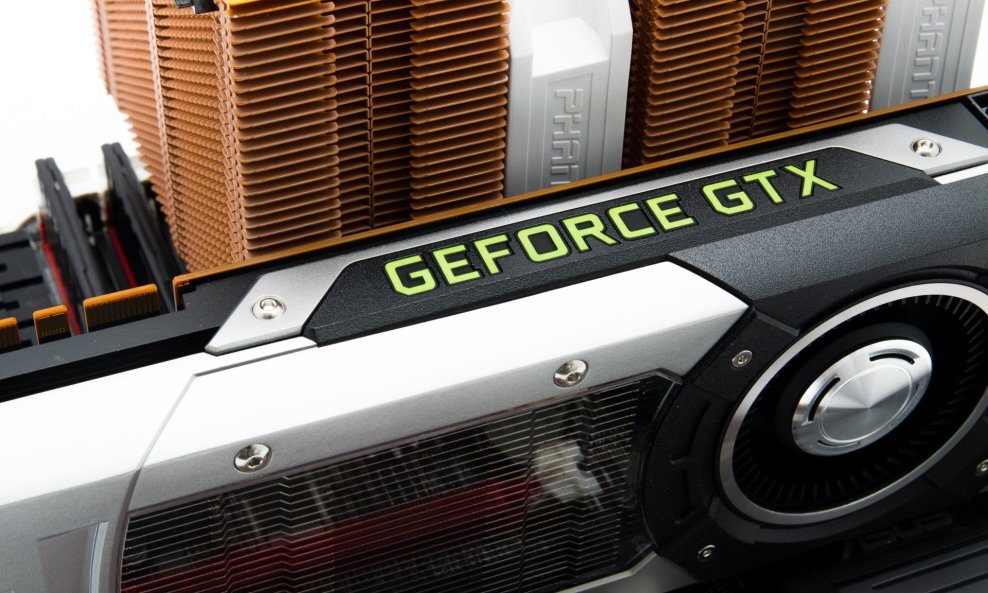 Geforce_gtx_titan-11