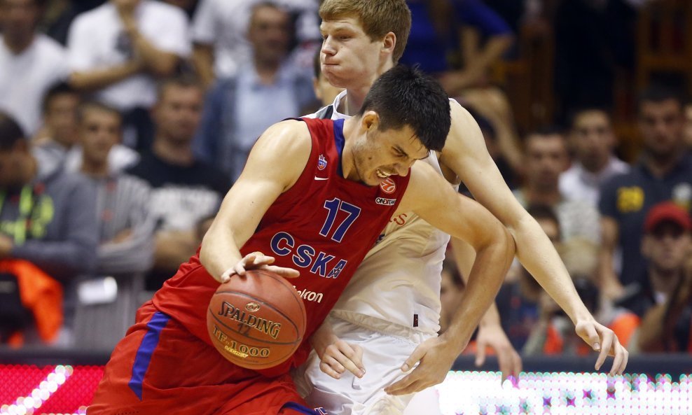 Zoran Erceg (CSKA) vs Davis Bertans (Partizan)