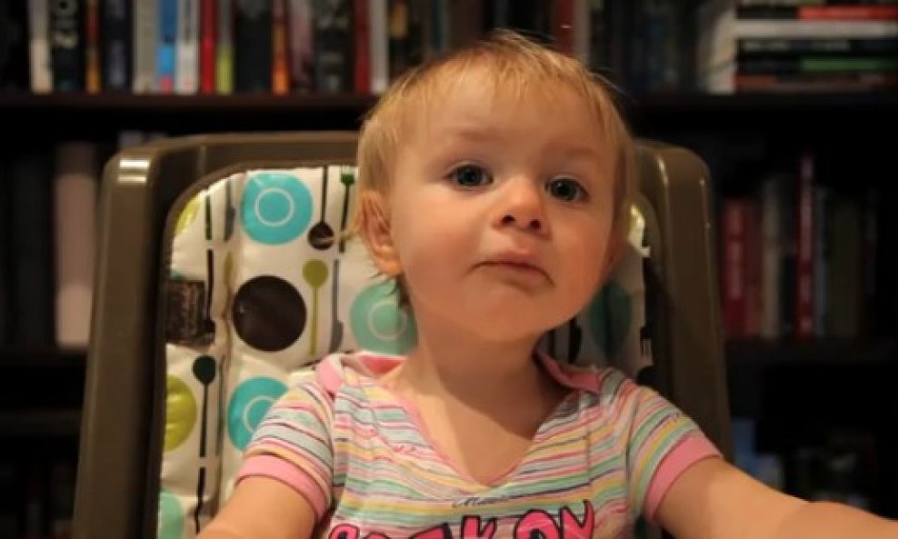 beba kćerka funvideo