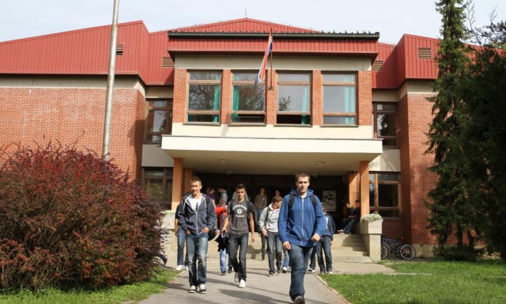 Škola u Karlovcu