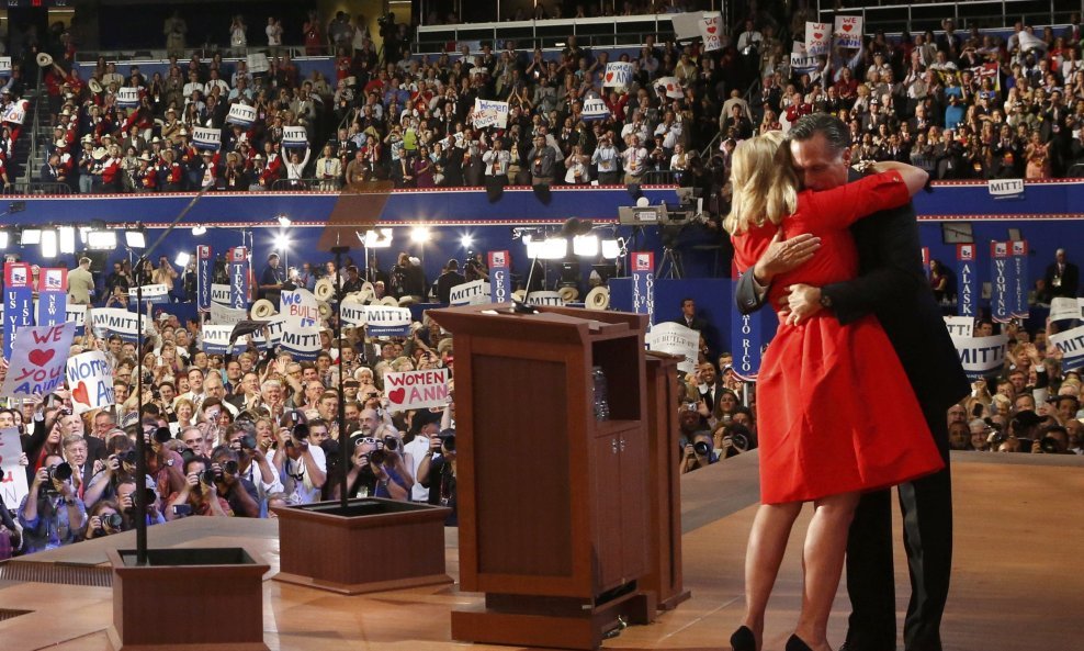 Mitt i Ann Romney