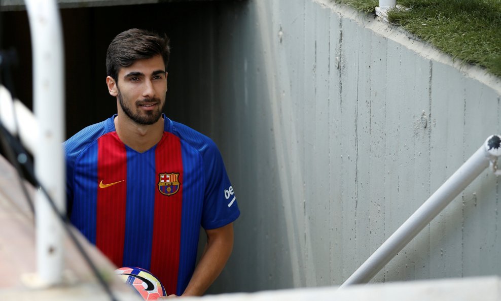 Andre Gomes Barcelona