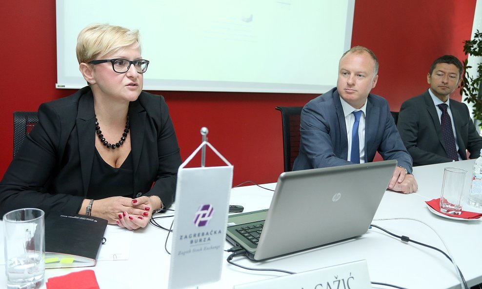  Ivana Gažić (Zagrebačka burza), Marko Remenar (Zagrebačka banka, agent uvrštenja), Tomislav Gračan (Zagrebačka burza).