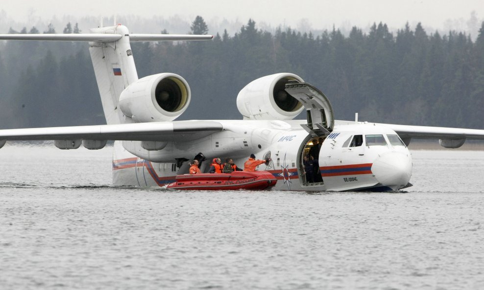 PUTIN BERLUSCONI AVION