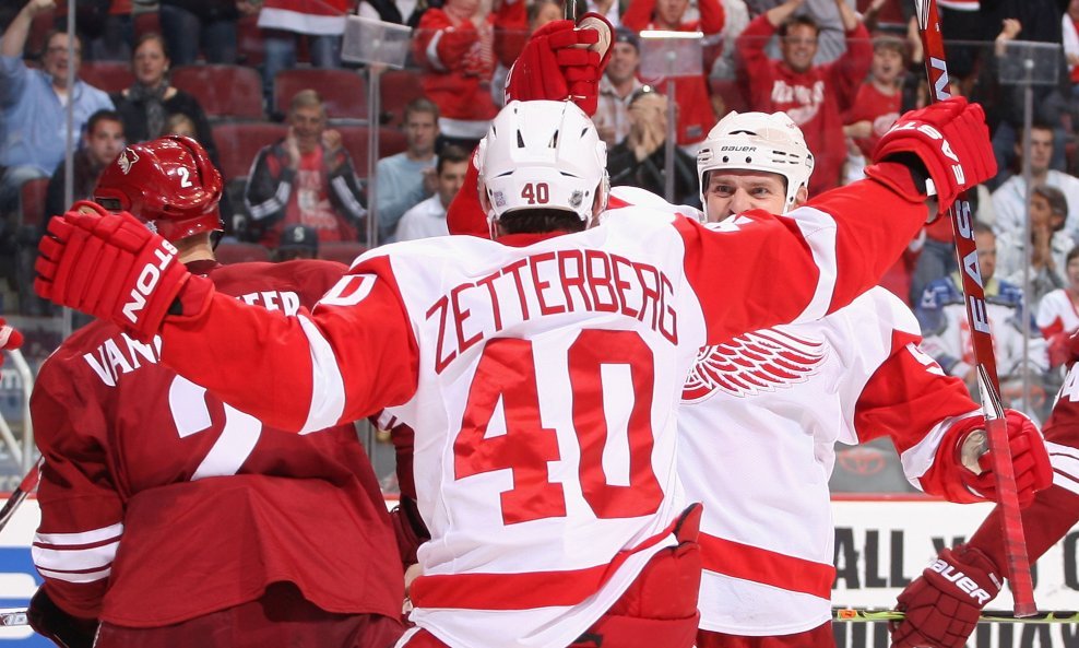 Tomas Holmstrom; Henrik Zetterberg, Detroid Red Wings 2009-10, NHL