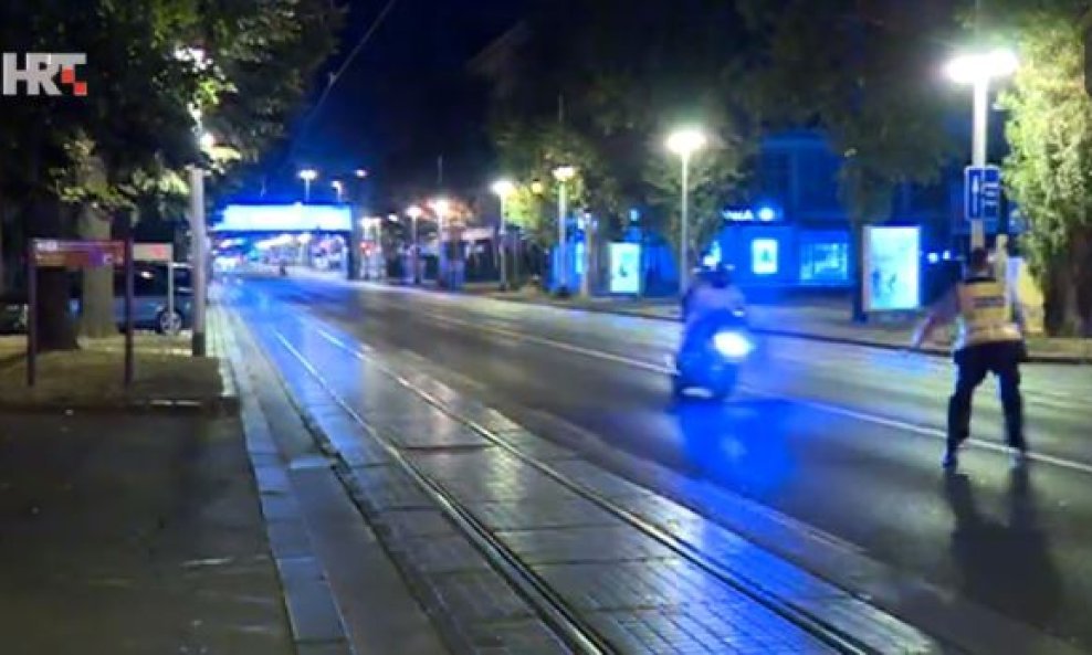 skoro zgazio policajca