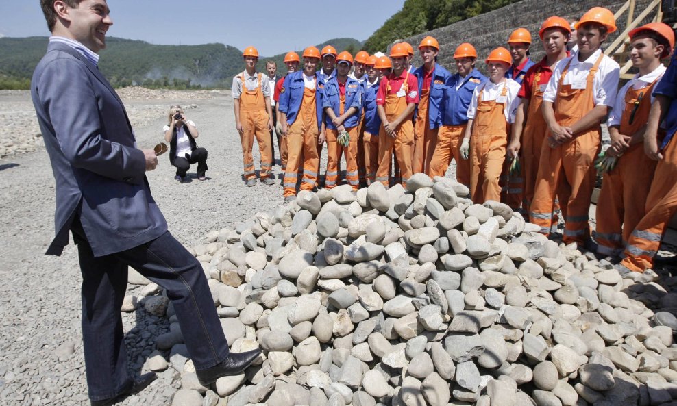 dmitrij medvedev radnici