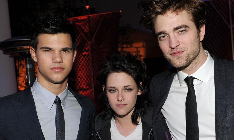 rob kristen taylor