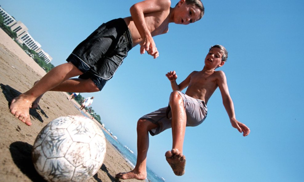 Nogomet na pijesku, plaža