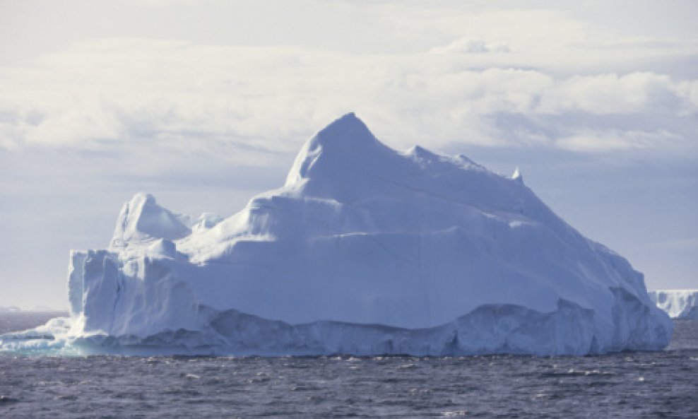 santa leda antartik